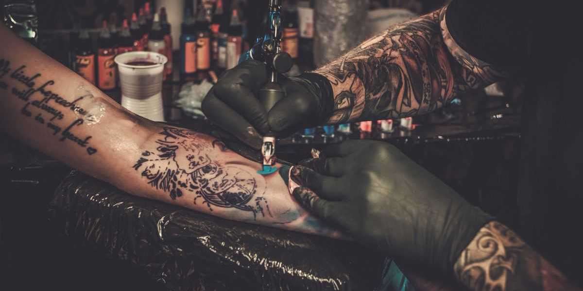 Global Tattoo Market (2024-2032): Trends, Insights, and Key Players