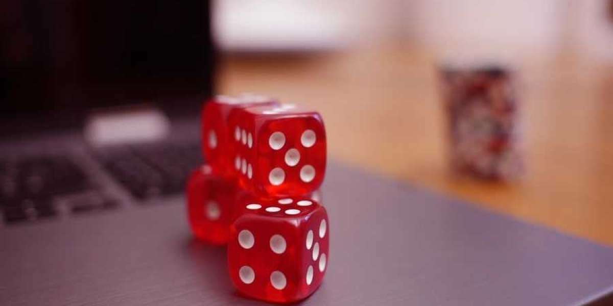 Rolling the Virtual Dice: A Witty Guide to Mastering Online Casinos