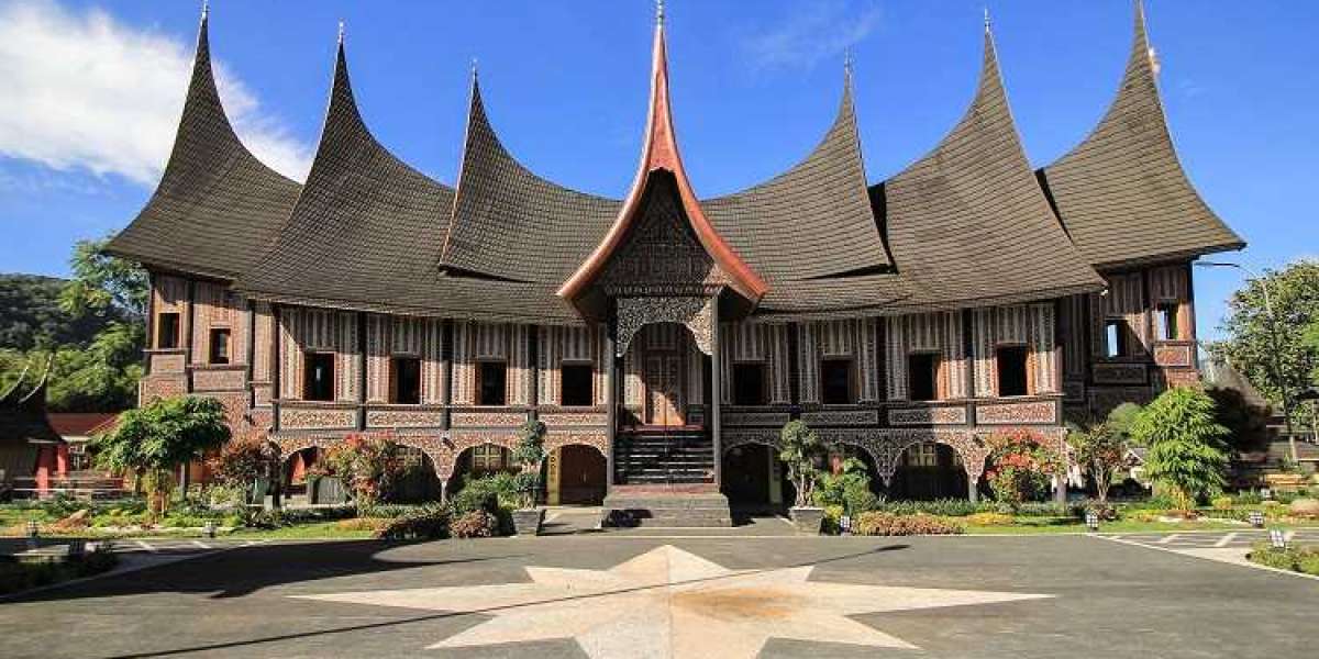 Wisata Edukasi di Pusat Dokumentasi dan Informasi Kebudayaan Minangkabau, Padang