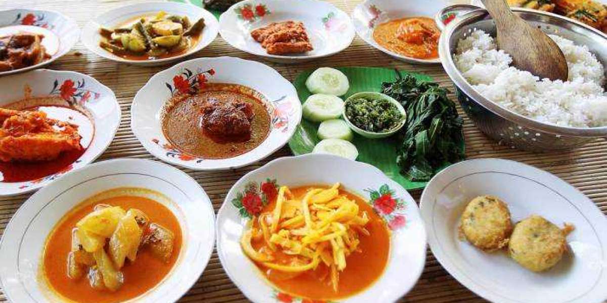 Menikmati Wisata Kuliner di Pasar Minggu Bengkulu