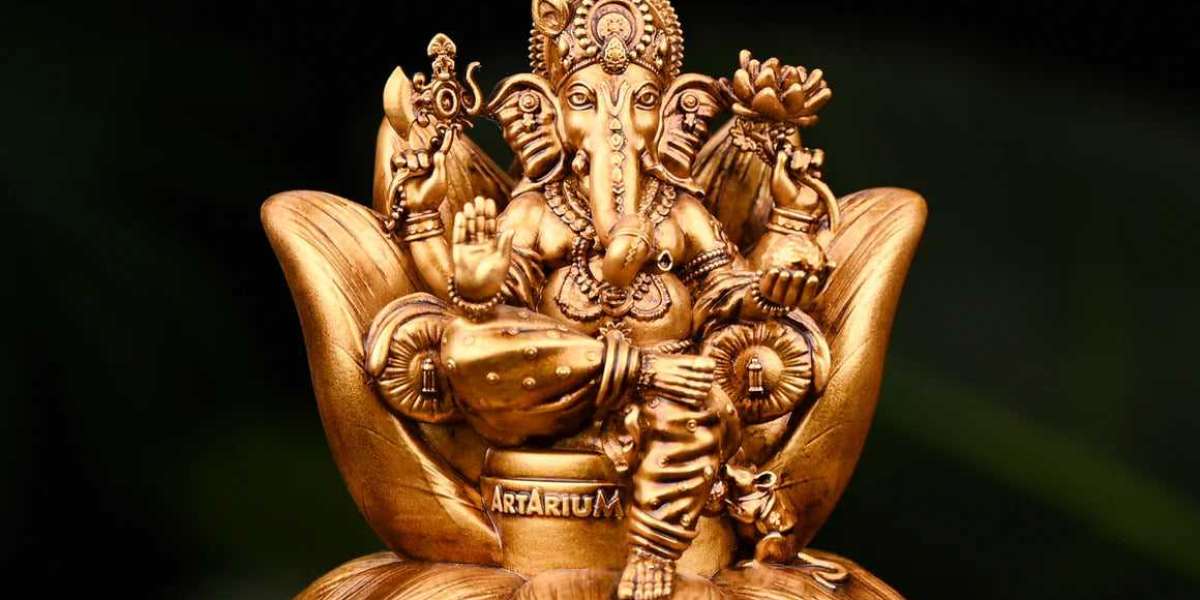 Embracing Divine Grace: The Significance and Beauty of Ganesha Idols