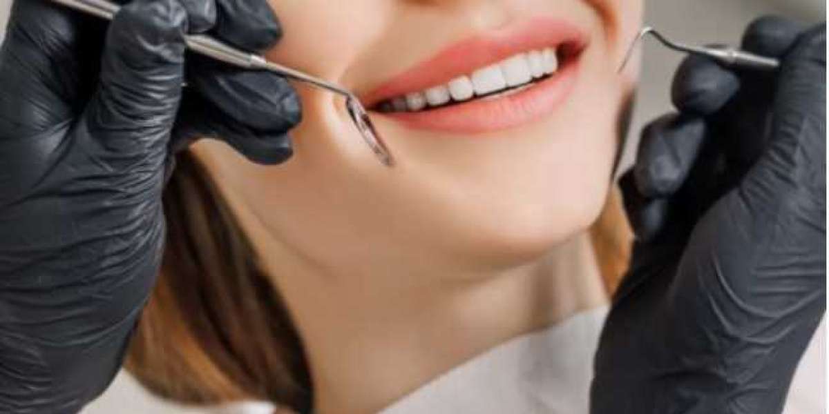 Teeth Whitening in Penrith: Achieve a Brighter Smile at Dr Tran’s Dental Kingswood