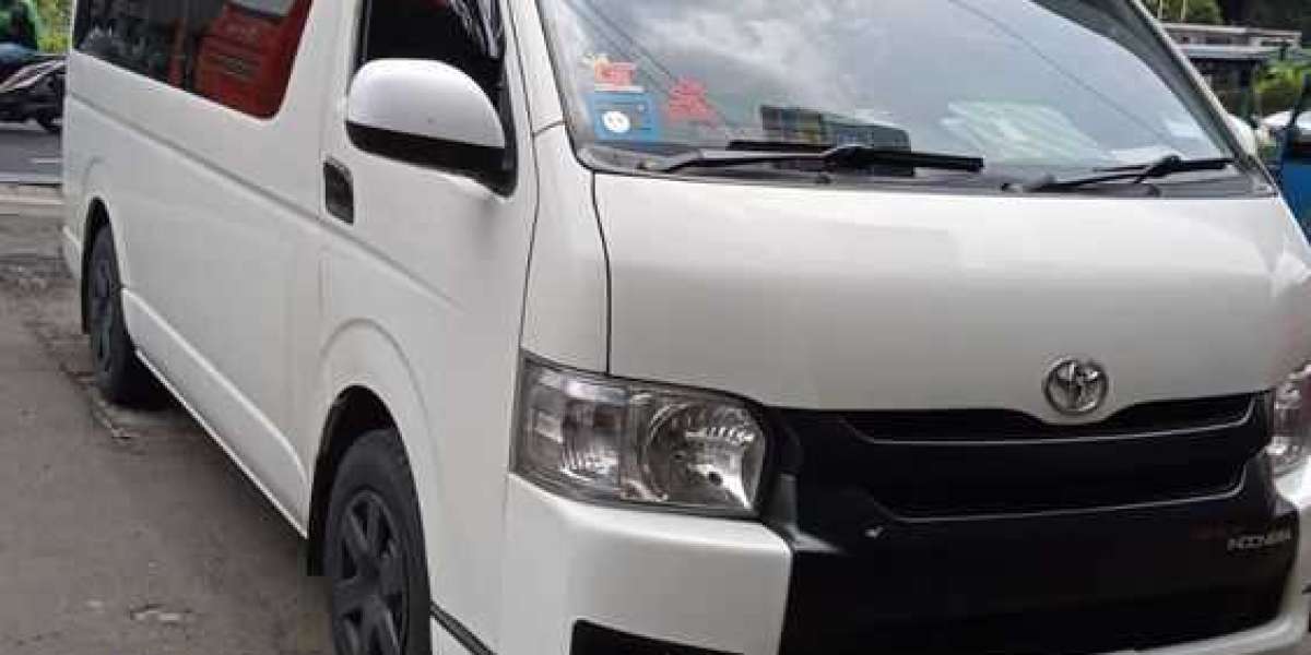 Sewa Hiace Lepas Kunci Cara Pintar Menghemat Biaya dan Menikmati Perjalanan Lebih Luas