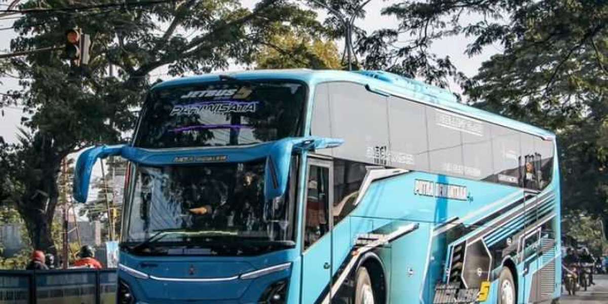 Perjalanan Kelompok yang Nyaman dan Efisien dengan Sewa Bus