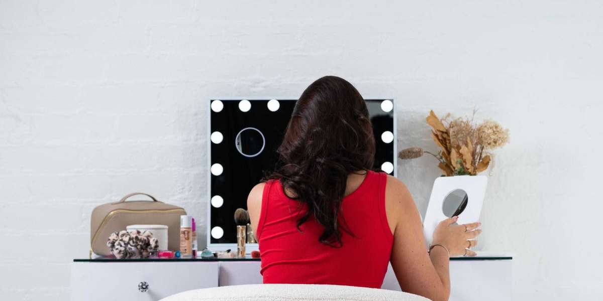 The Ultimate Guide to Choosing a Dressing Table