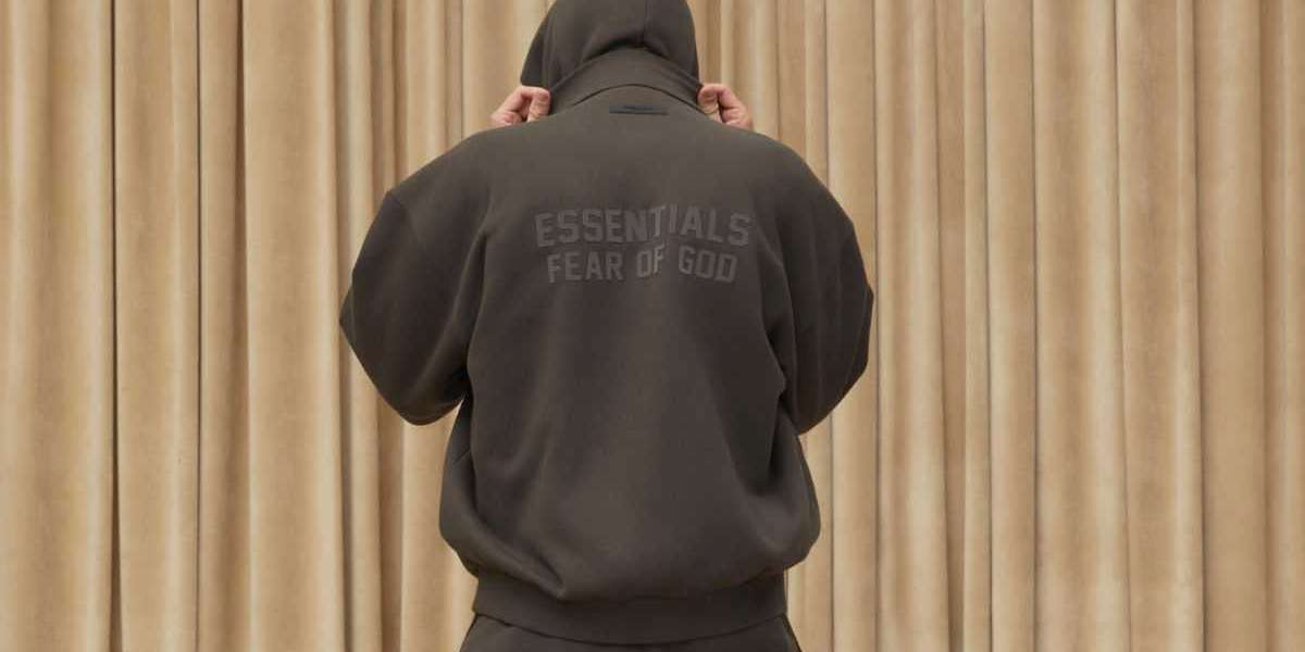 Essentials Hoodies: Street Style Essentials You Need