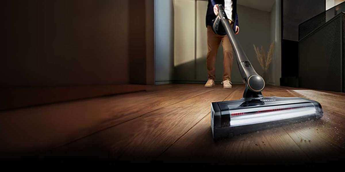 How a Cordless Stick Vacuum Cleaner Simplifies Cleaning